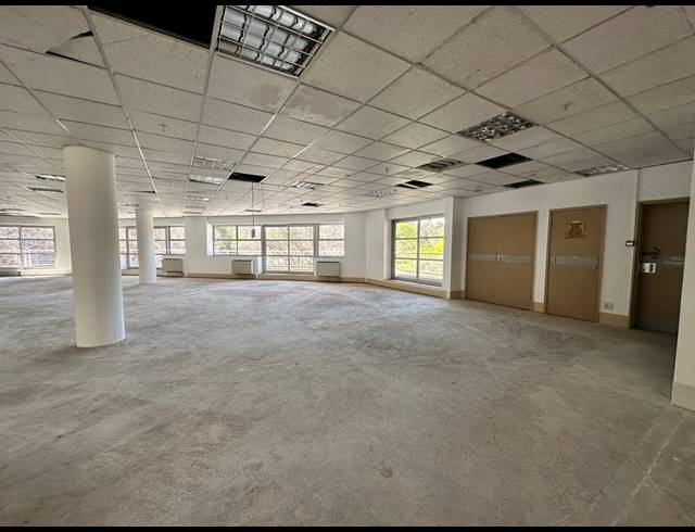 963M² OFFICE TO LET IN PARKTOWN